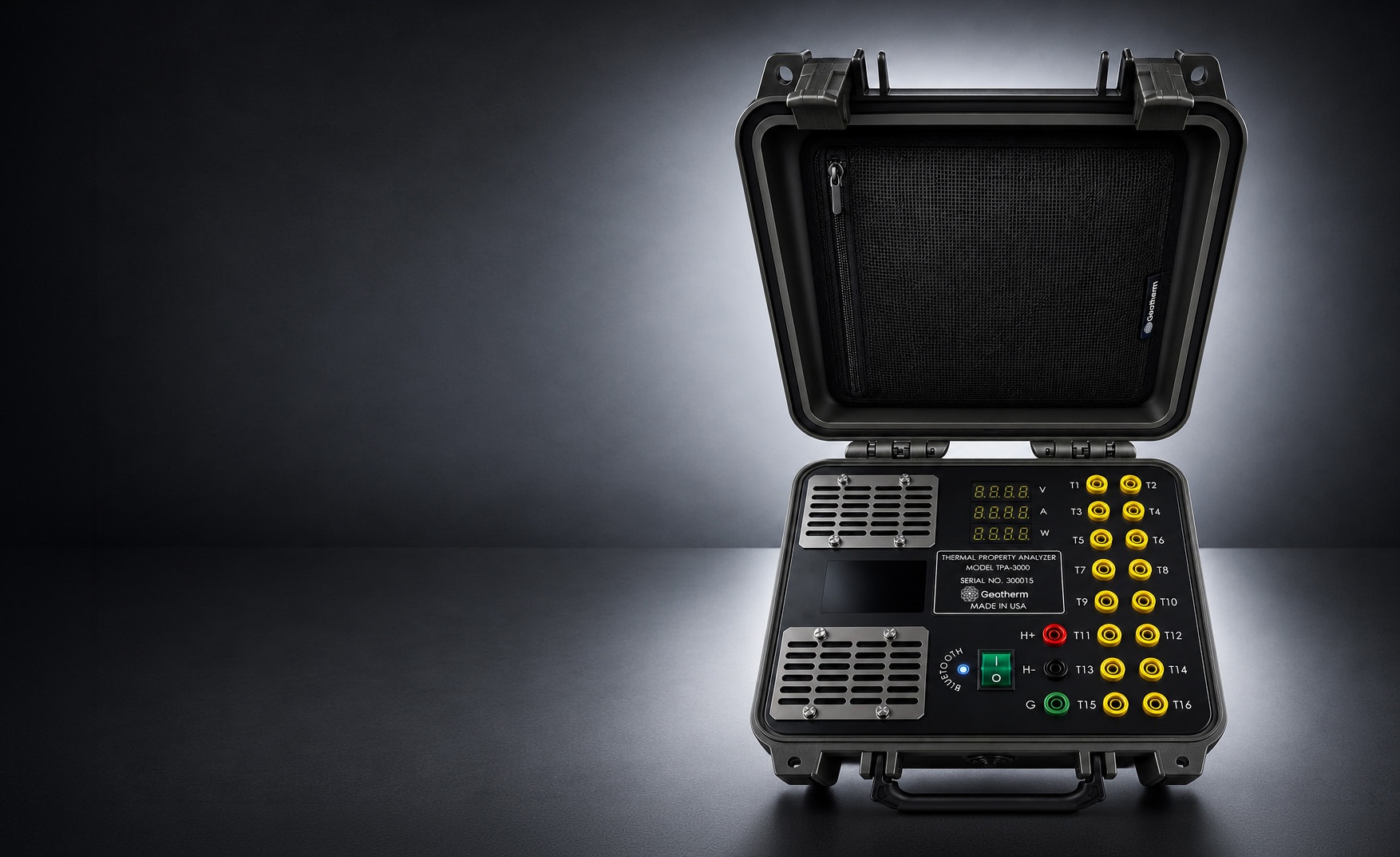 Geotherm proprietary Thermal Property Analyzer Model TPA-3000 test case, open and ready for field use